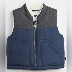 Baby GAP Puffer Vest in Navy Blue & Gray - 18-24 Months